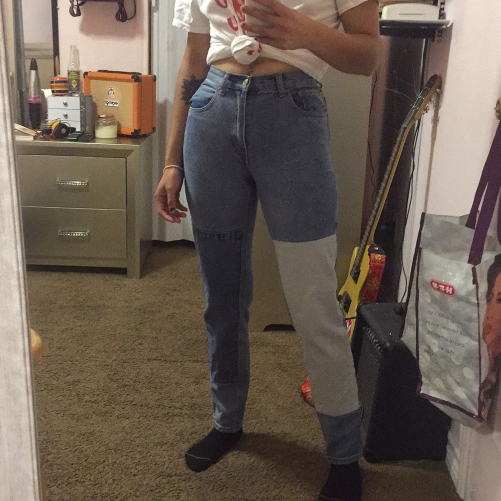Cute high waisted brandy Melville jeans